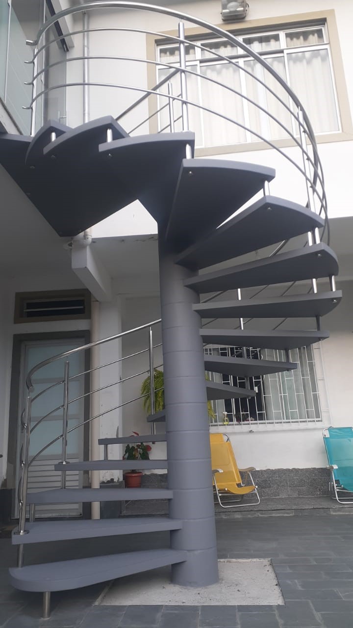 escadas pré-moldadas